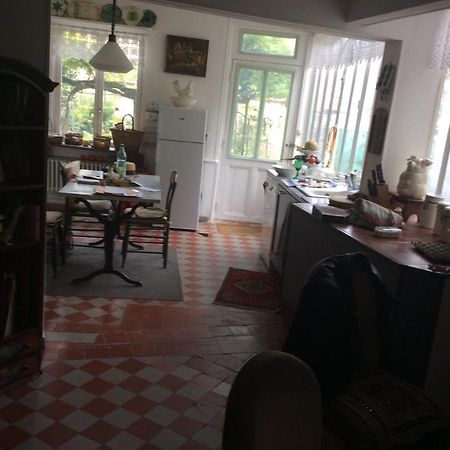 La chambre de la tour Orbais Extérieur photo